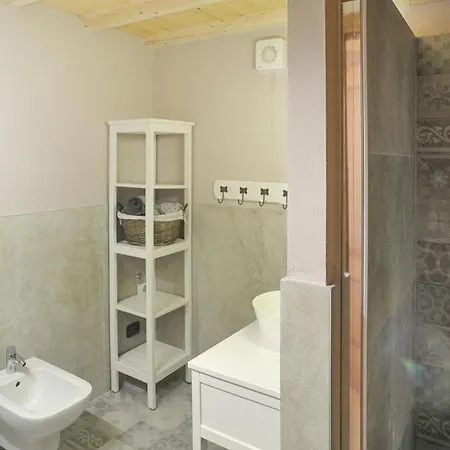 Stunning In With Wifi Apartman *